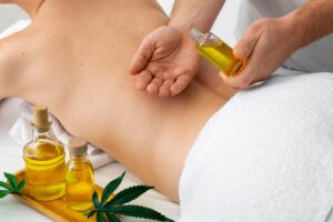 ayurveda oil massage